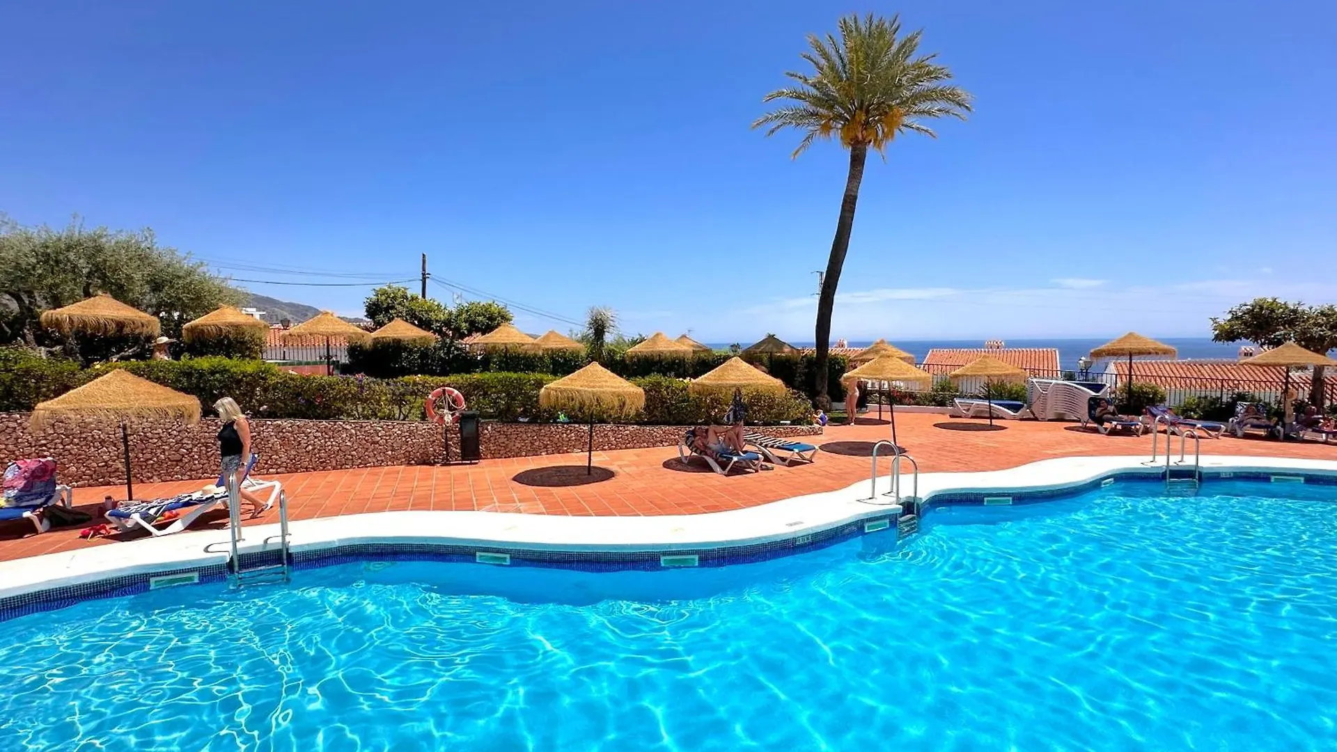 Apartment Los Naranjos 18B Casasol Capistrano Village Nerja