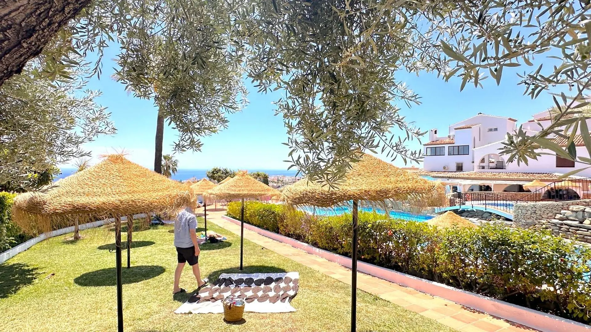 Los Naranjos 18B Casasol Capistrano Village Nerja
